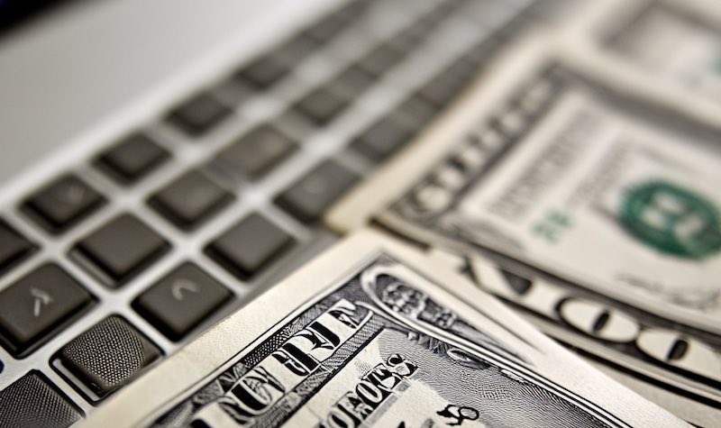 How to Scale Your E-commerce Abroad: Key Challenges and Solutions